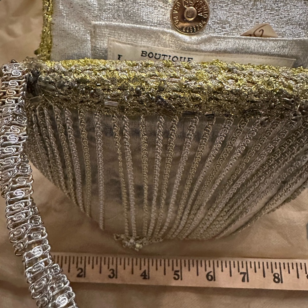 Elegant Silver and Gold Beaded Clutch with Metallic Frame